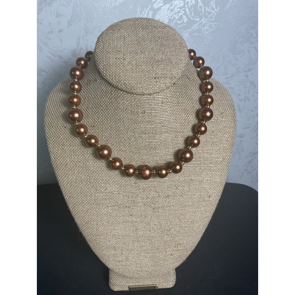 Vintage Style Beaded Necklace With Lobster Clasp & Adjustable Chain